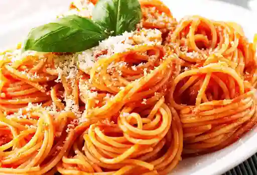 Spaguetti con Carne