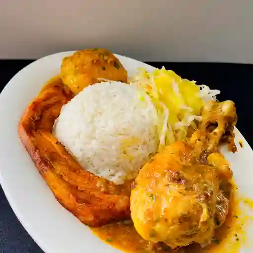 Bandeja de Pollo Sudado