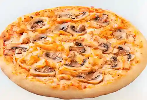 Pizza con Pollo y Champiñón