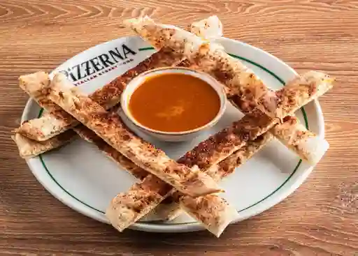 Pizza Sticks con Salsa de Arequipe