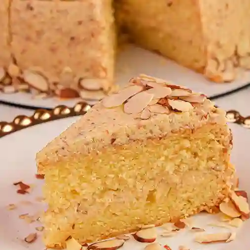 Torta de Vainilla con Almendra