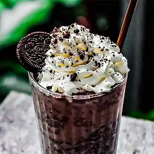 Malteada de Oreo 16 Oz