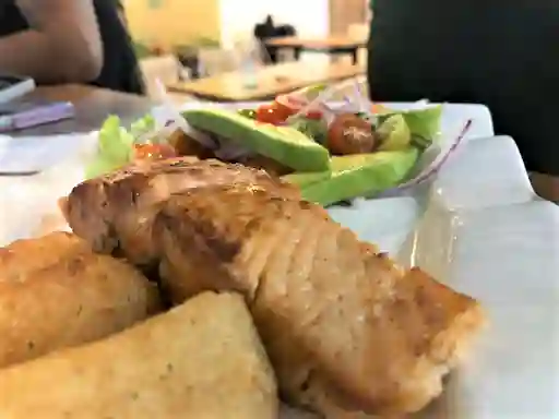 Salmón a la Plancha