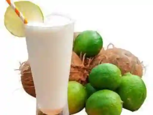 Limonada de Coco 16 Oz