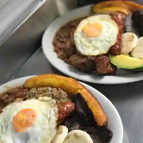 Bandeja Paisa