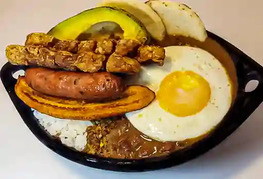 Bandeja Paisa Recargada