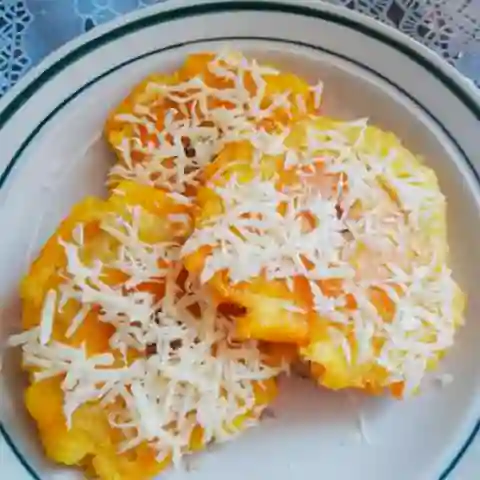 Patacón con Queso