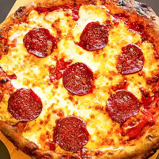 Pizza Mediana de Pepperoni