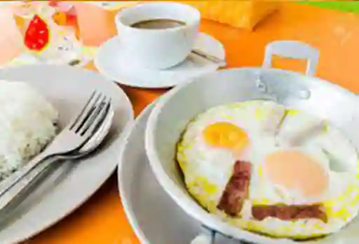 Desayuno Arroz con Huevos