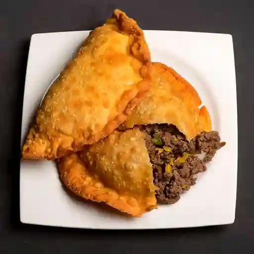 Empanada Arroz con Carne