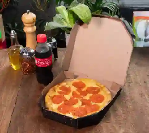 Combo Pizza Personal + Coca-Cola 250ml
