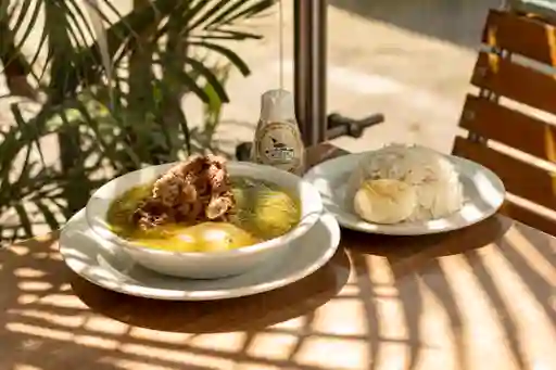 Caldo de Costilla