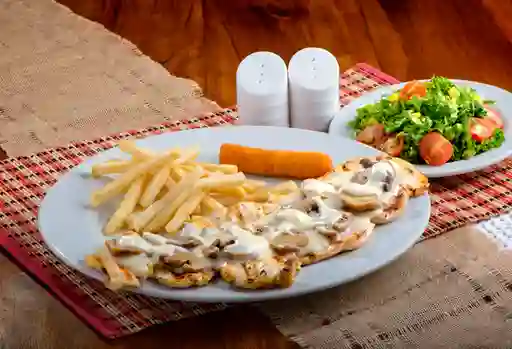 Pechuga en Salsa de Champiñones