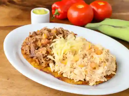 Mega Tostada