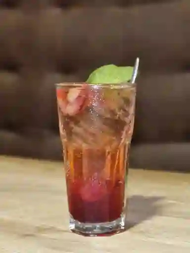 Soda Saborizada de Frutos Rojos