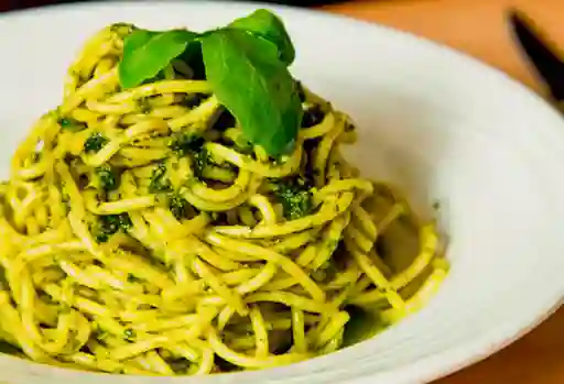 Spaguetti Al Pesto