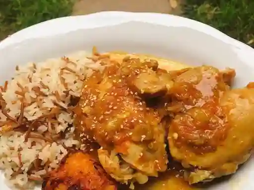 Pollo Guisado