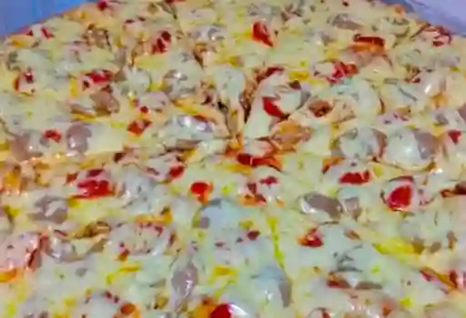 Pizza Doble Carne Médium