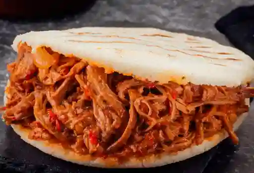 Arepa con Carne