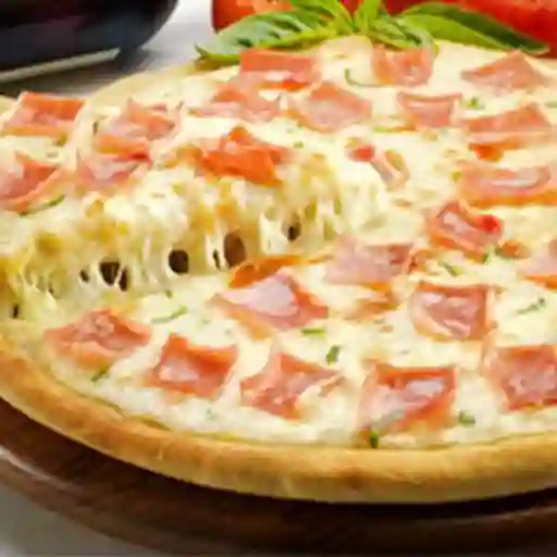 Pizza Mediana Americana