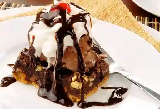 Brownie con Helado