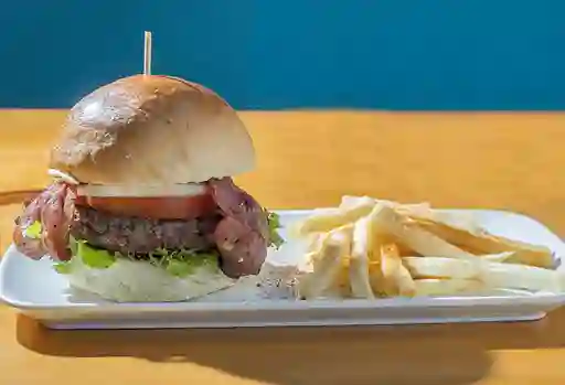 Combo 2 Bacon Camelot Burger
