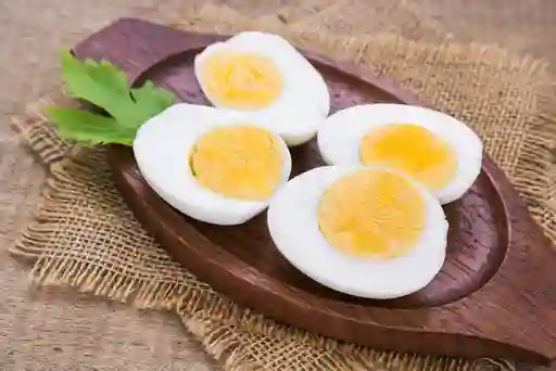 Huevos Cocidos con Tocineta Ahumada