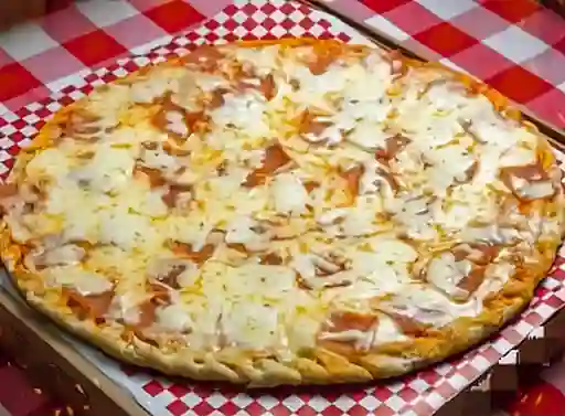 Pizza Mediana Jamón y Queso