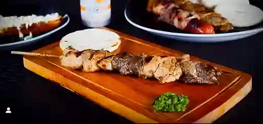 Combo Chuzo de Pollo y Cerdo