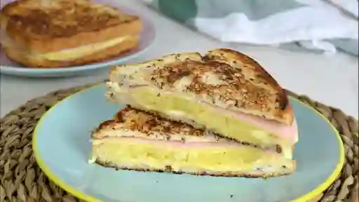 Sandwich Tajado Hawaiano
