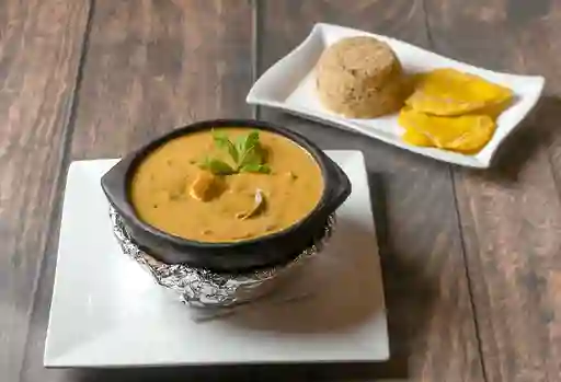 Cazuela de Mariscos Junior