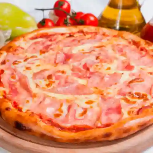 Pizza Jamón y Queso Mediana