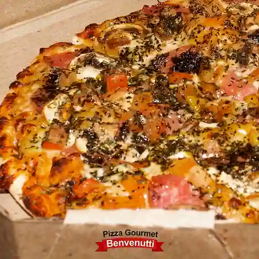 Pizza Salami Albahaca Personal