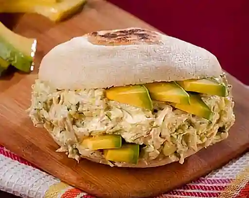 Arepa Reina Pepiada