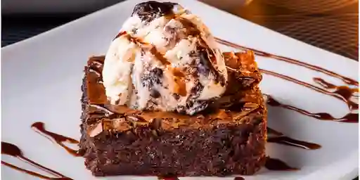 Brownie con Helado