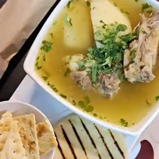 Caldo de Costilla