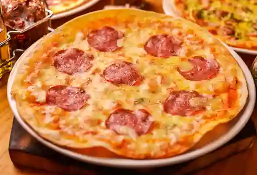 Pizza Salami-Queso Azul