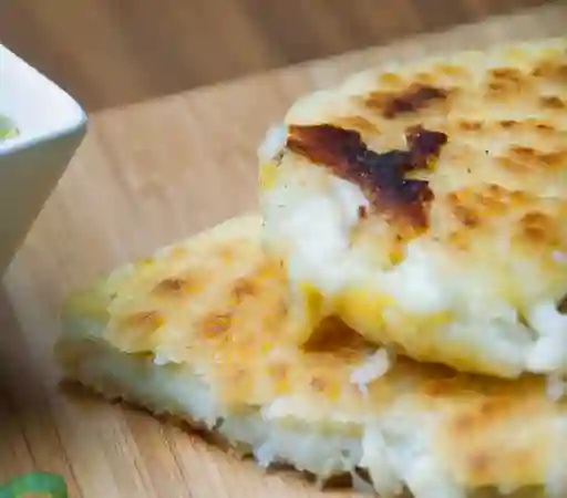 Arepa con Queso