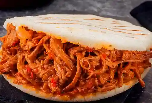 Arepa con Carne