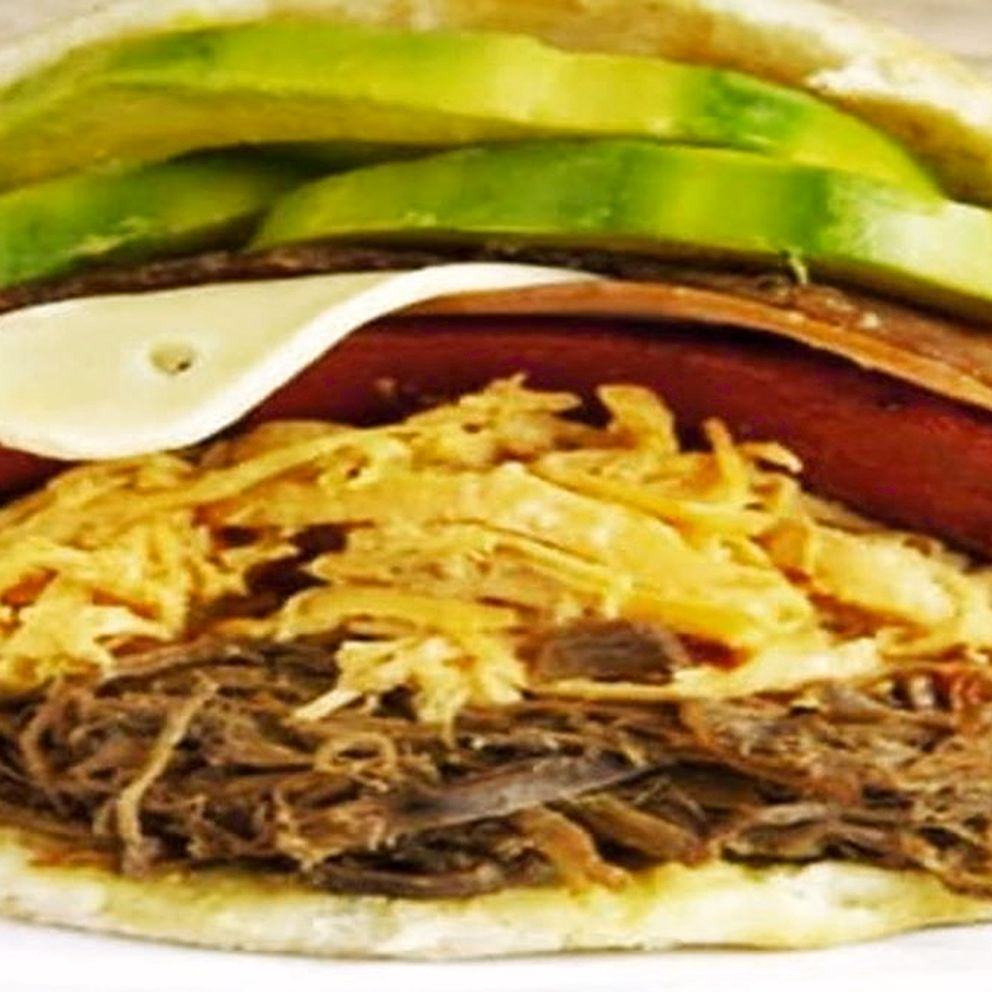 Arepa con Todo