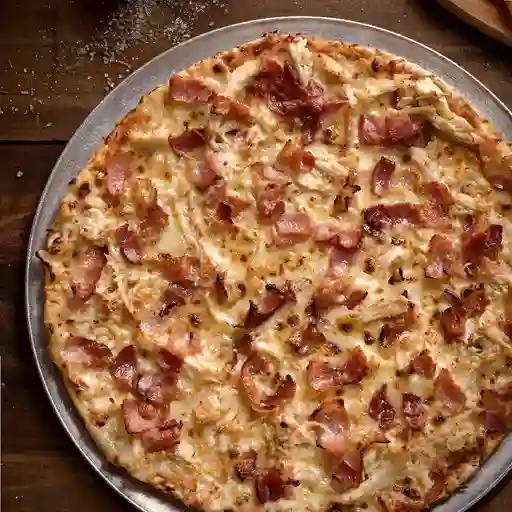 Pizza de Cordero y Tocineta