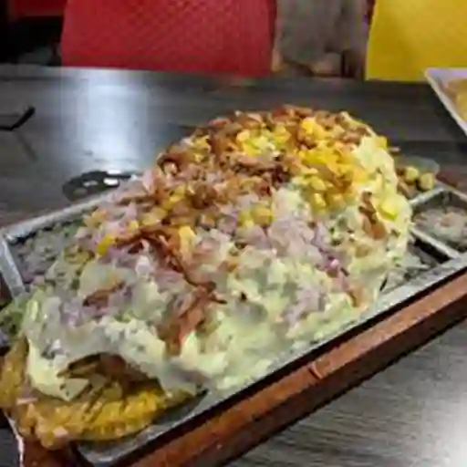 Patacón de Pollo