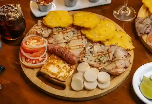 Churrascada Típica con Cerdo