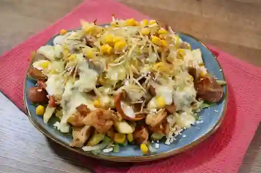 Salchipapa Pollo Tocineta