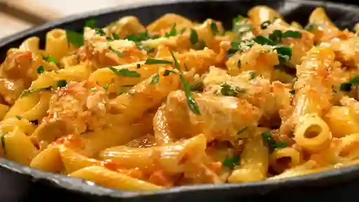 Pasta con Pollo