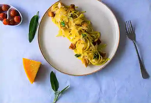 Pastas Pollo Jamón