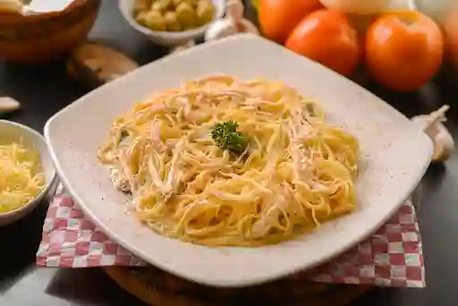 Pastas Pollo Parmesano