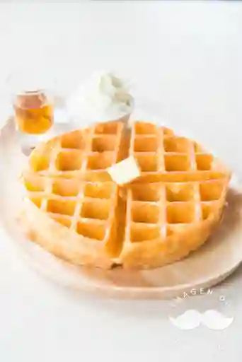 Waffle con Fruta, Gomas y Brownie