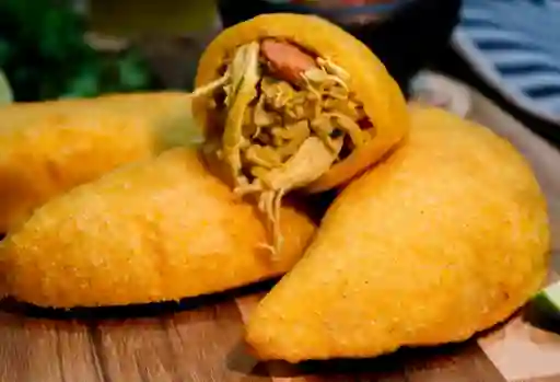 Empanada Arroz Pollo