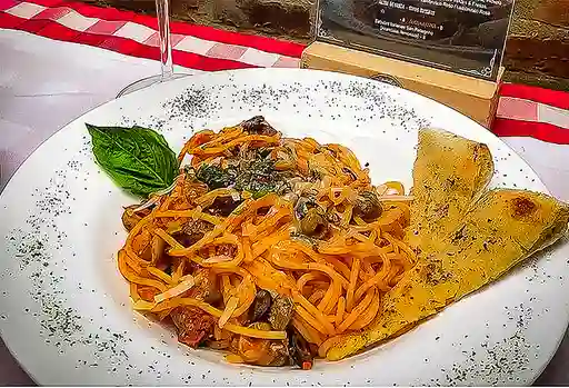 Pasta Putanesca